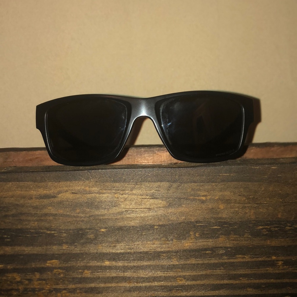 Oakley Jupiter Squared USA Flag Prizm Sunglasses